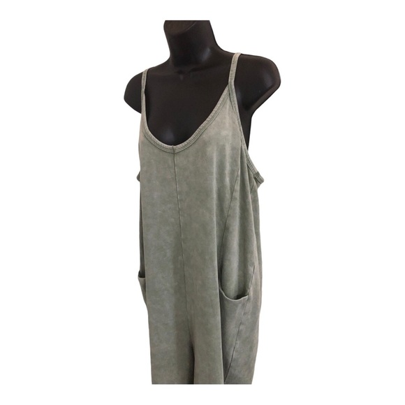 Sincerely Jules v-neck sage green slouchy relaxed fit jumper jumpsuit size large - Picture 4 of 13